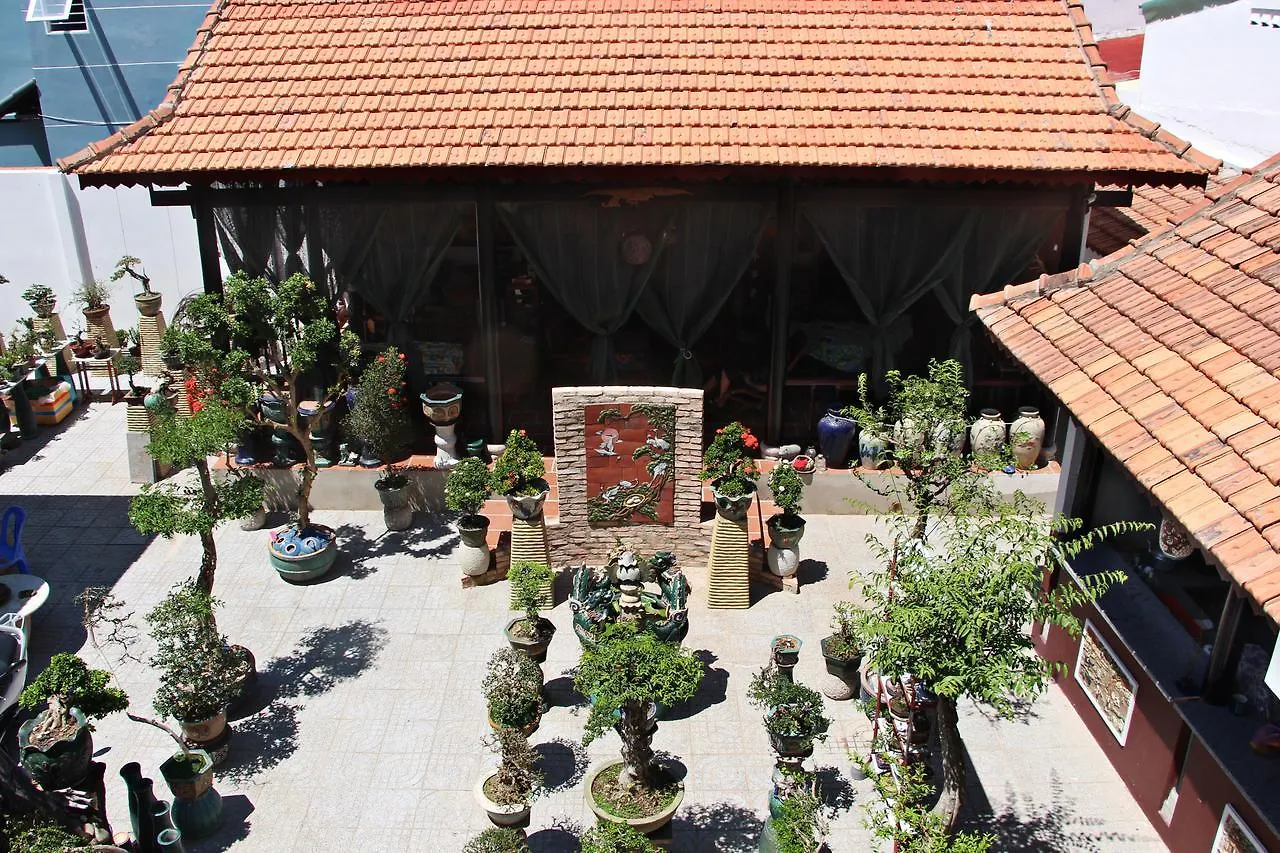 91 Homestay, Cafe, Bonsai Вунгтау Гостевой дом